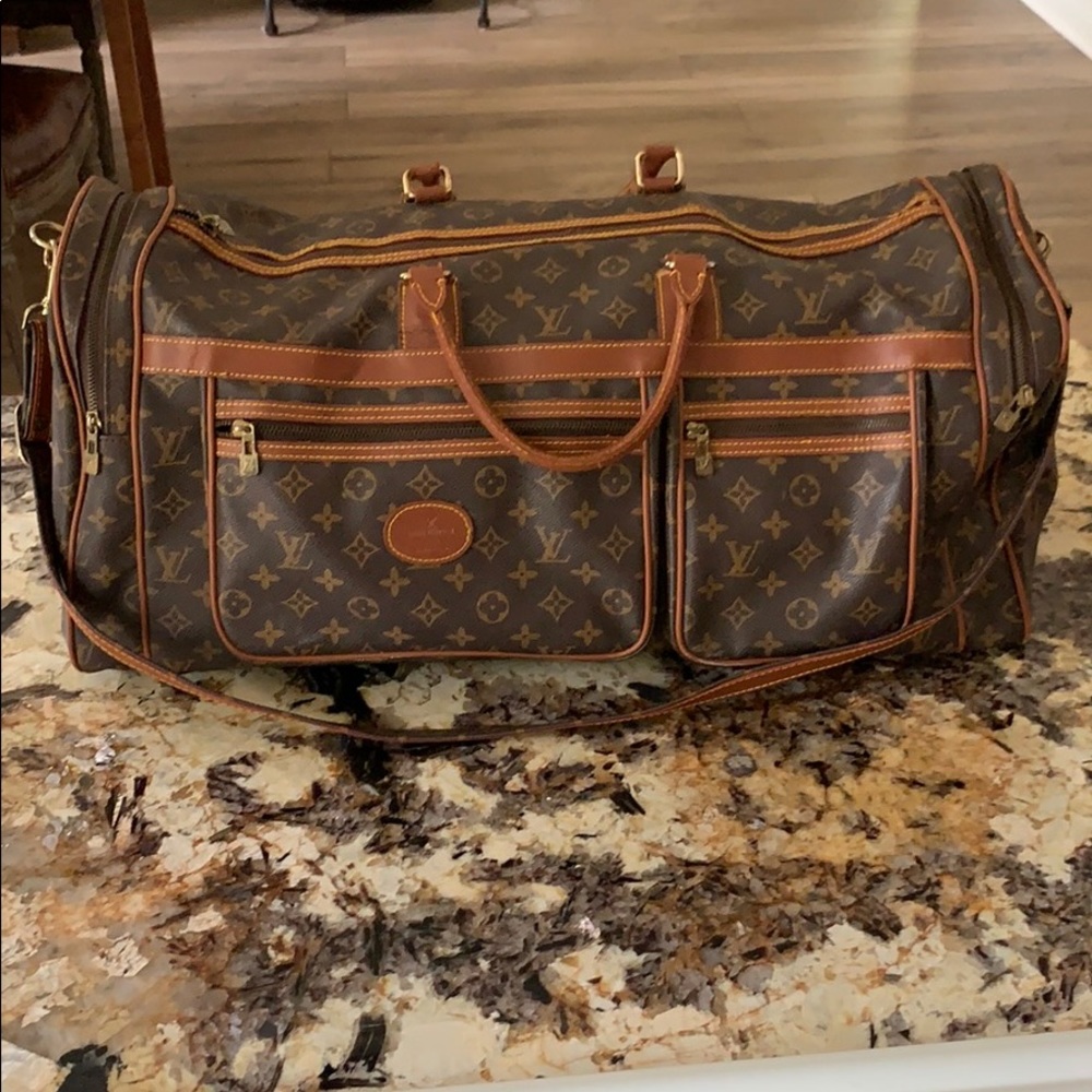 Authentic Louis Vuitton vintage travel bag